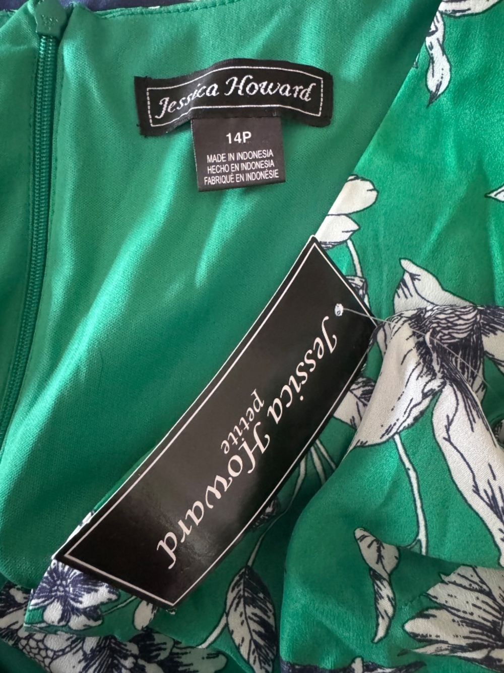 Jessica Howard Sleeveless Belted Surplice Dress in Floral Green Size 14P NWT - Picture 6 of 6